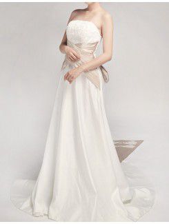 2018 Lace V-neck Chapel Train A-line Wedding Dress with Beading